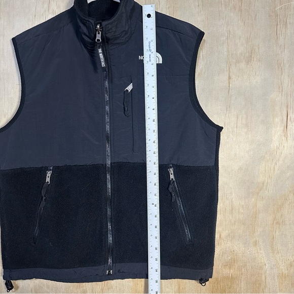 Vtg Y2K The North Face Black Fleece Cinch Waist Vest Denali Outdoor Hiking Wmn M - Picture 9 of 10